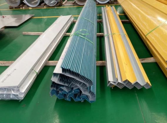 鋼結構圍護配套